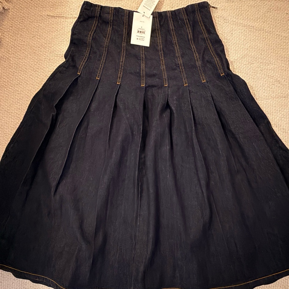Denim Pleated A-Line Skirt with Contrast Topstitching